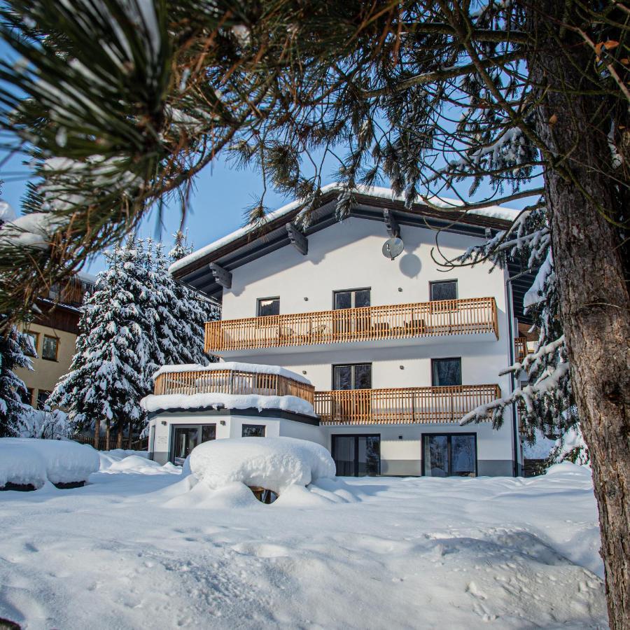 Rmg Roses Apartments Bad Kleinkirchheim Exterior foto